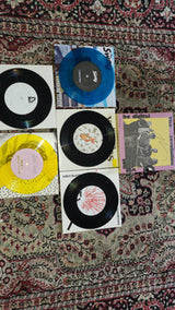 Various : Flying Vinyl December 2020 (7" + 7", Blu + 7", Pin + 7" + 7")